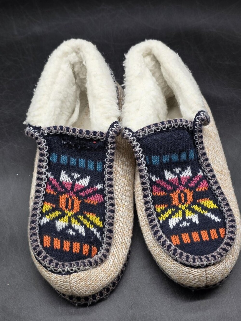 Knit Slippers Shoes Womens Size 8 Beige Fair Isle Moccasin House Cozy Indoor